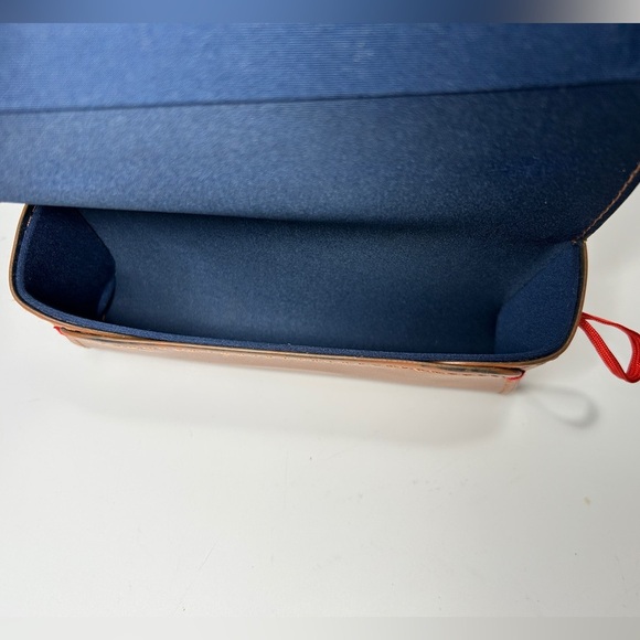 Fossil brown leather glasses case - Picture 5 of 8